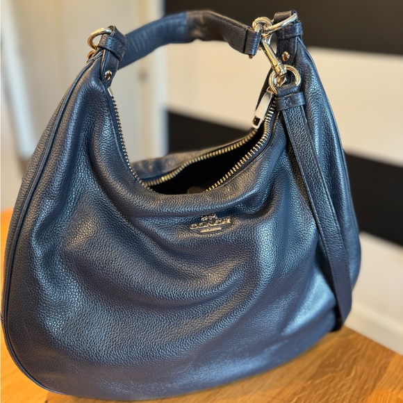 Navy blue pebbled leather blue hobo shoulder bag - Picture 1 of 11
